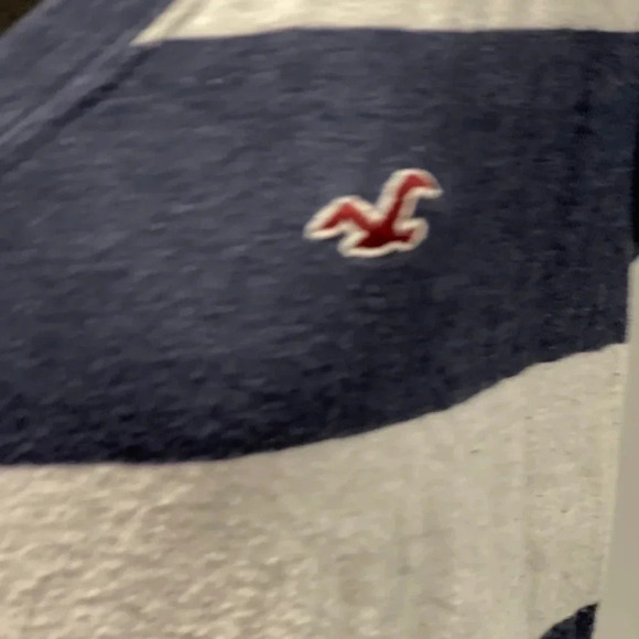 Hollister Blue & White Stripe VNeck Short Sleeve Top Large - Picture 2 of 6